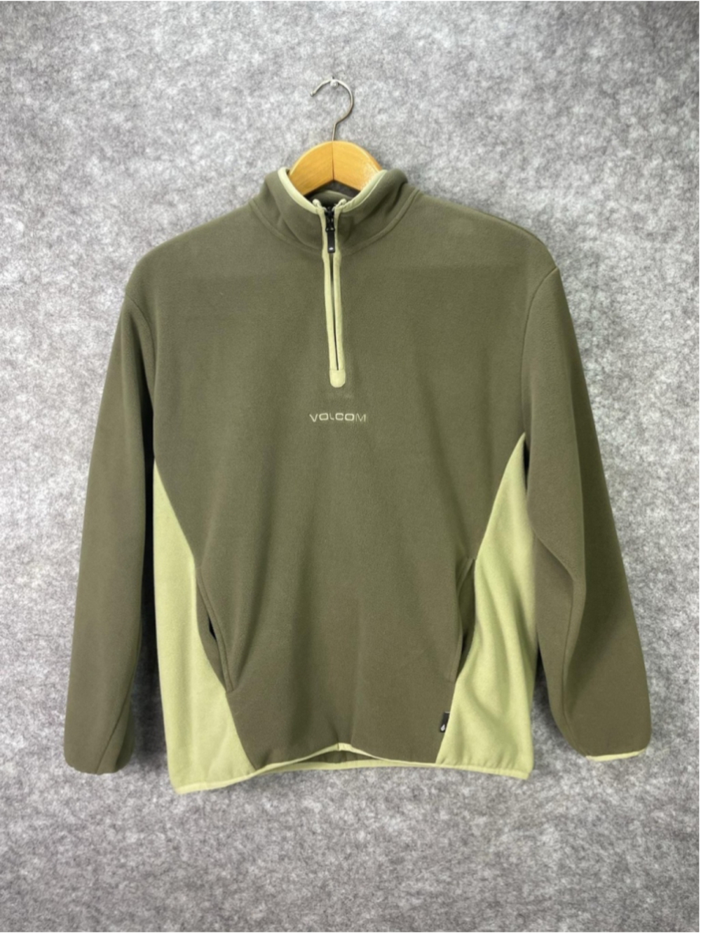 Volcom Pullover Mens Medium Green 1/4 Zip Fleece Colorblock Long Sleeve Casual